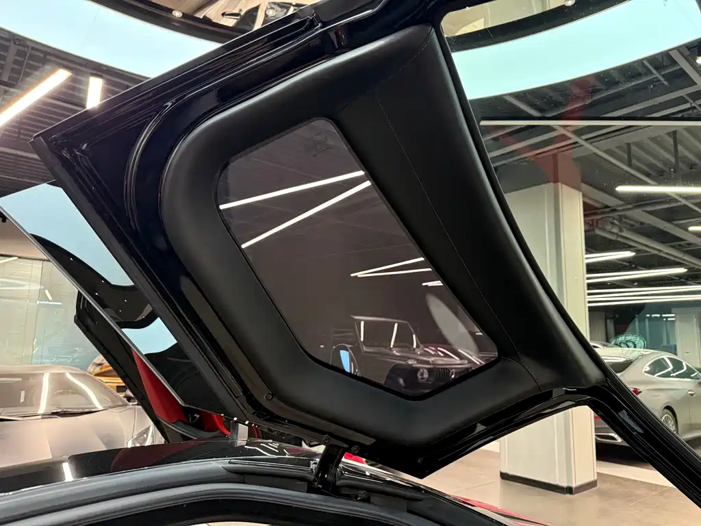 McLaren 720S 2018 — фото 17