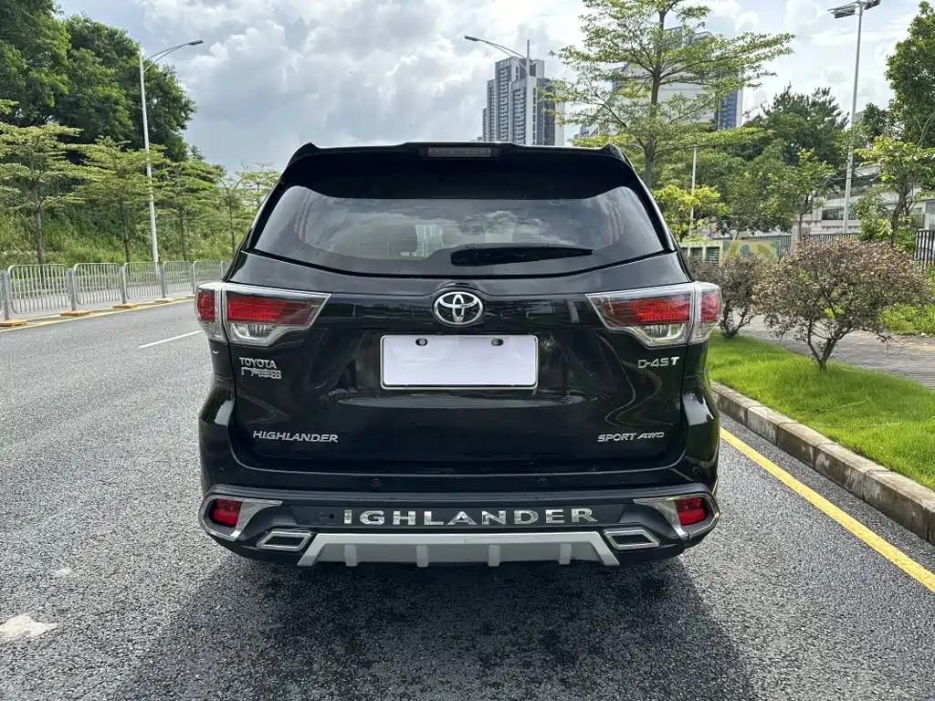 Toyota Highlander 2017