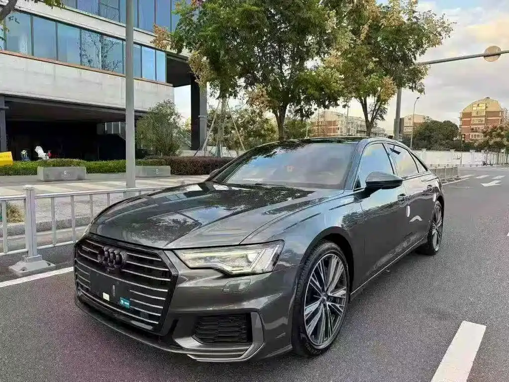 Audi A6L 2020 — фото 1