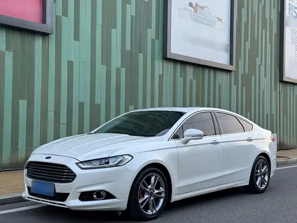 Ford Mondeo 2015