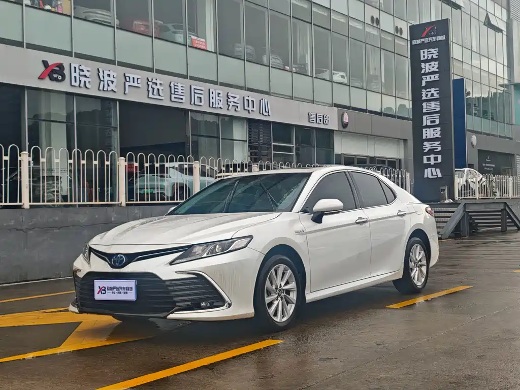 Toyota Camry 2023