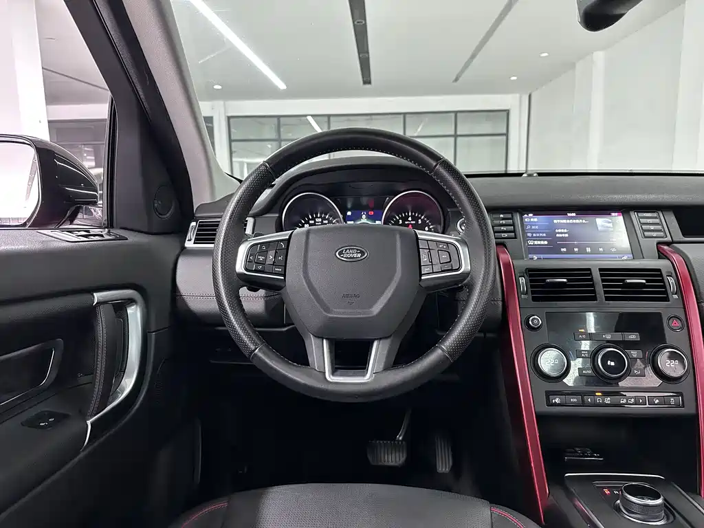 Land Rover Discovery Sport 2019 — фото 4