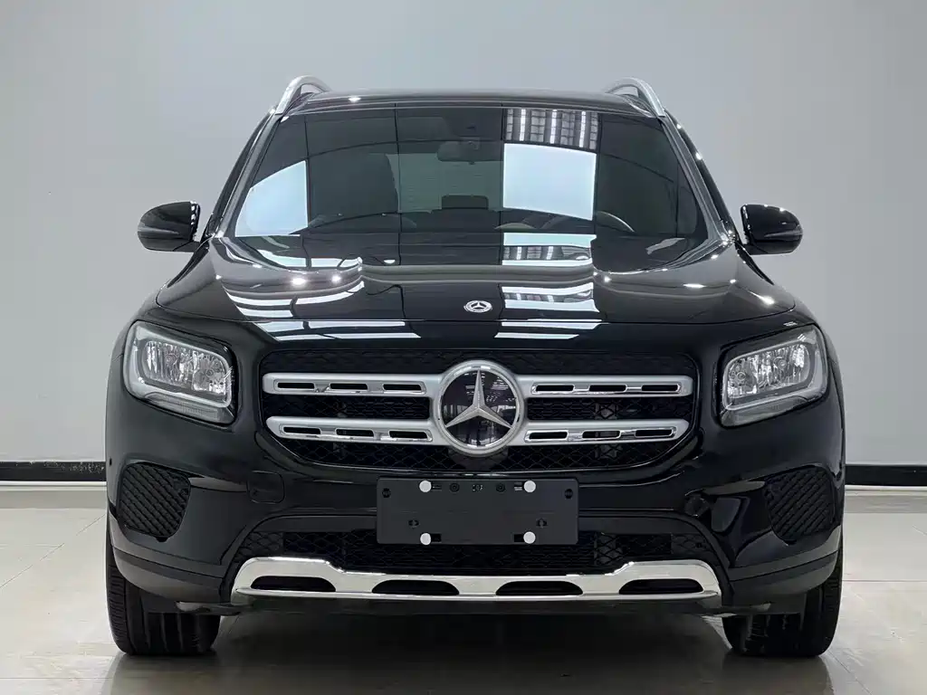 Mercedes-Benz GLB 2021