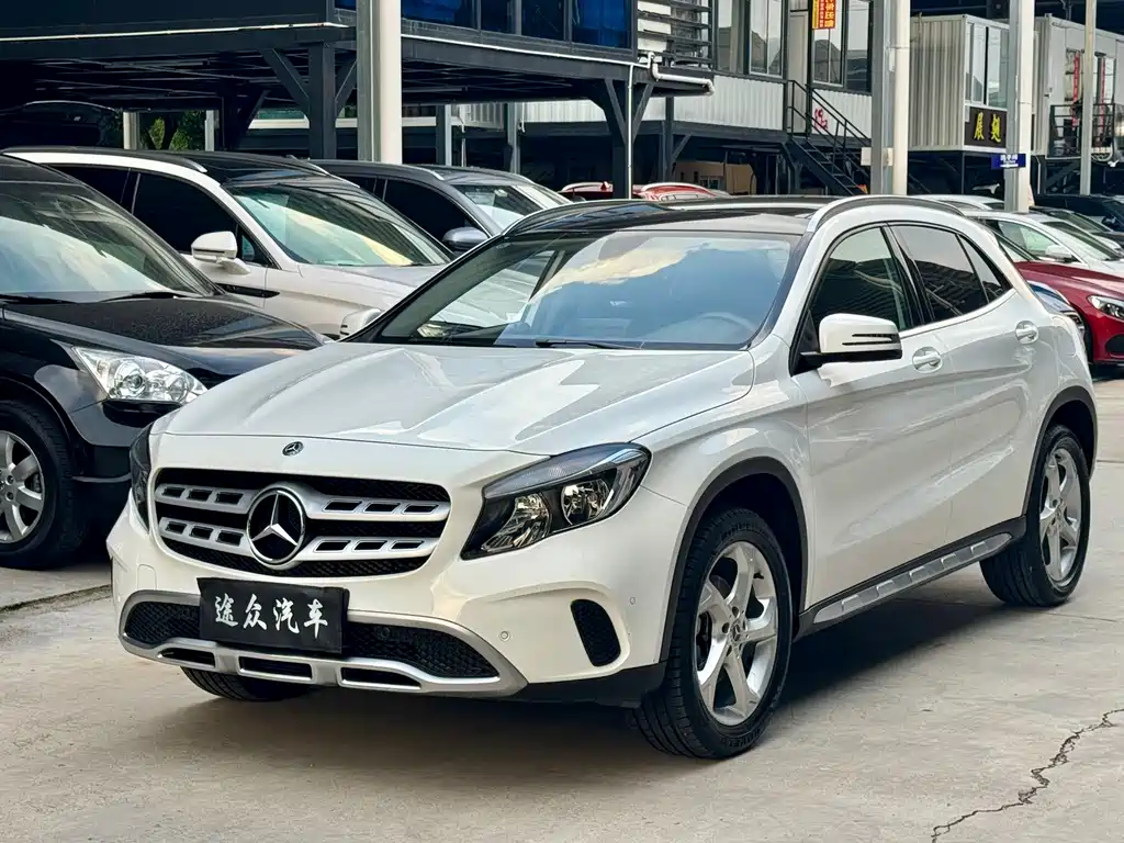 Mercedes-Benz GLA 2019 — фото 1