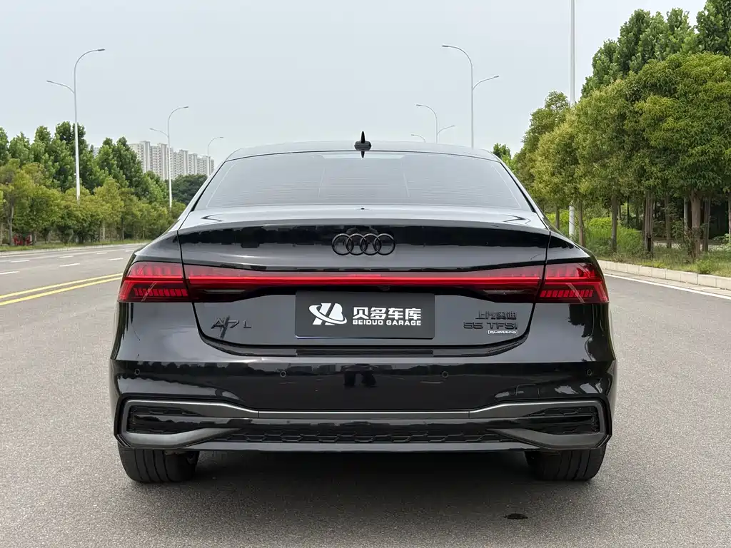 Audi A7L 2025 — фото 6