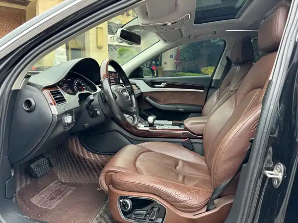 Audi A8 2014