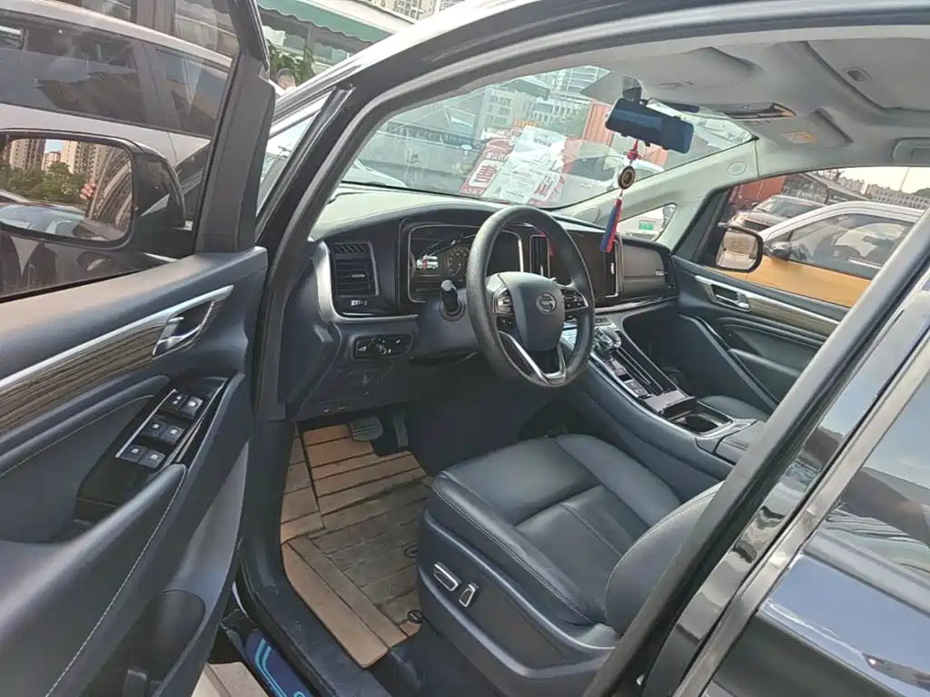 GAC Trumpchi M8 2023 — фото 16