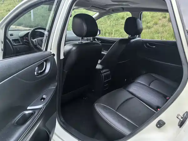 Nissan Tiida 2018