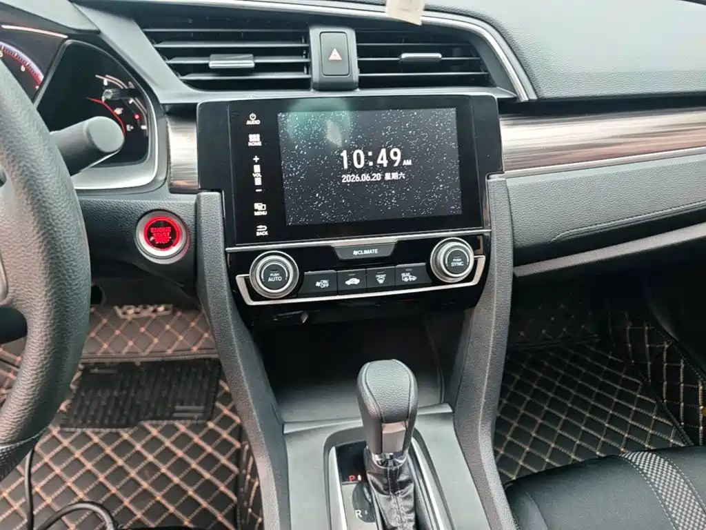 Honda Civic 2020 — фото 13