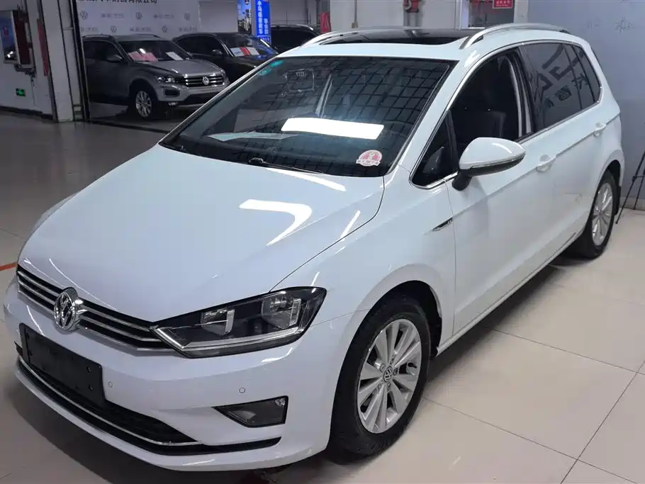 Volkswagen Golf Sportsvan 2018 — фото 1