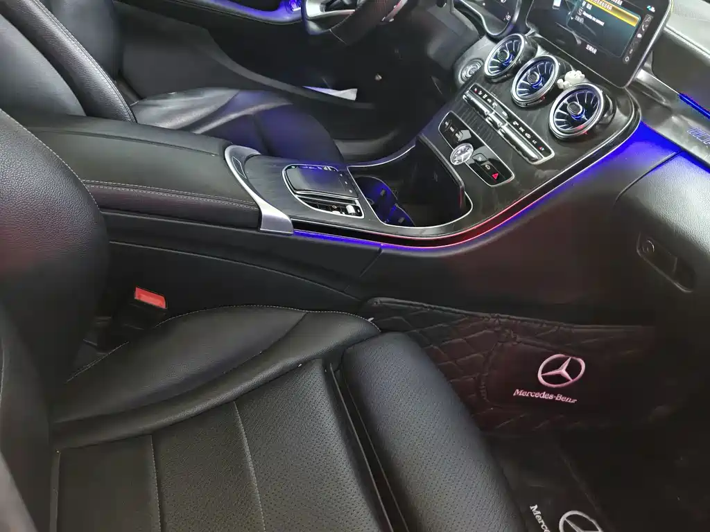 Mercedes-Benz C-Class 2021 — фото 13