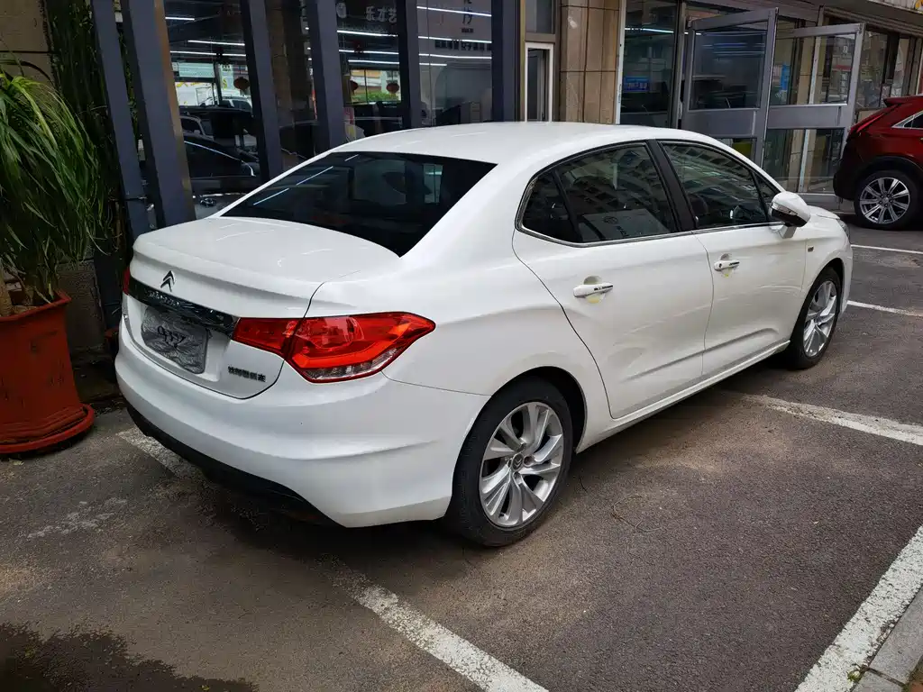 Citroen C4L 2013