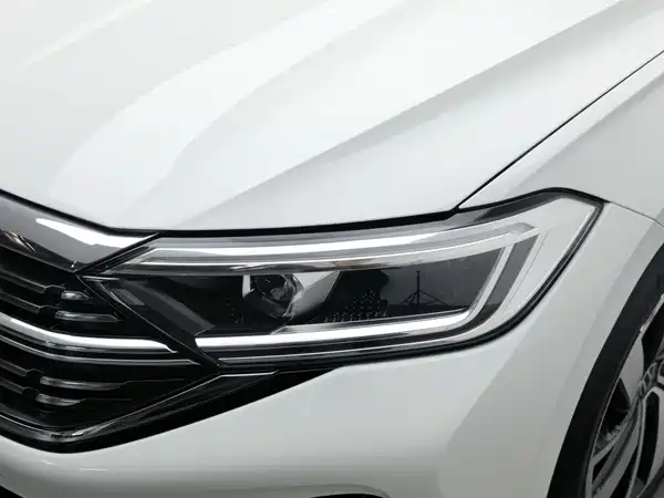 Volkswagen Sagitar 2024