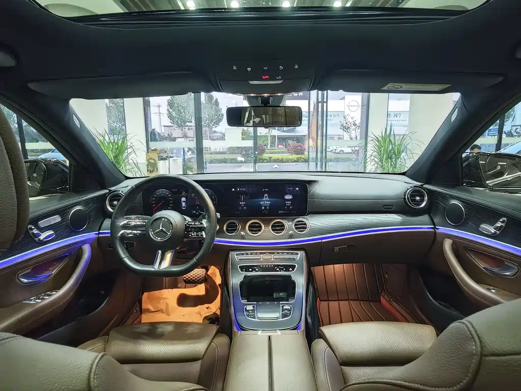 Mercedes-Benz E-Class 2023 — фото 5