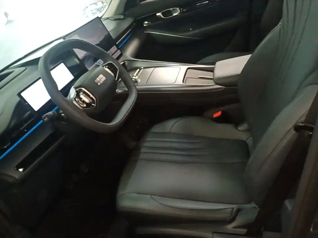 Geely Galaxy E5 2025 — фото 15