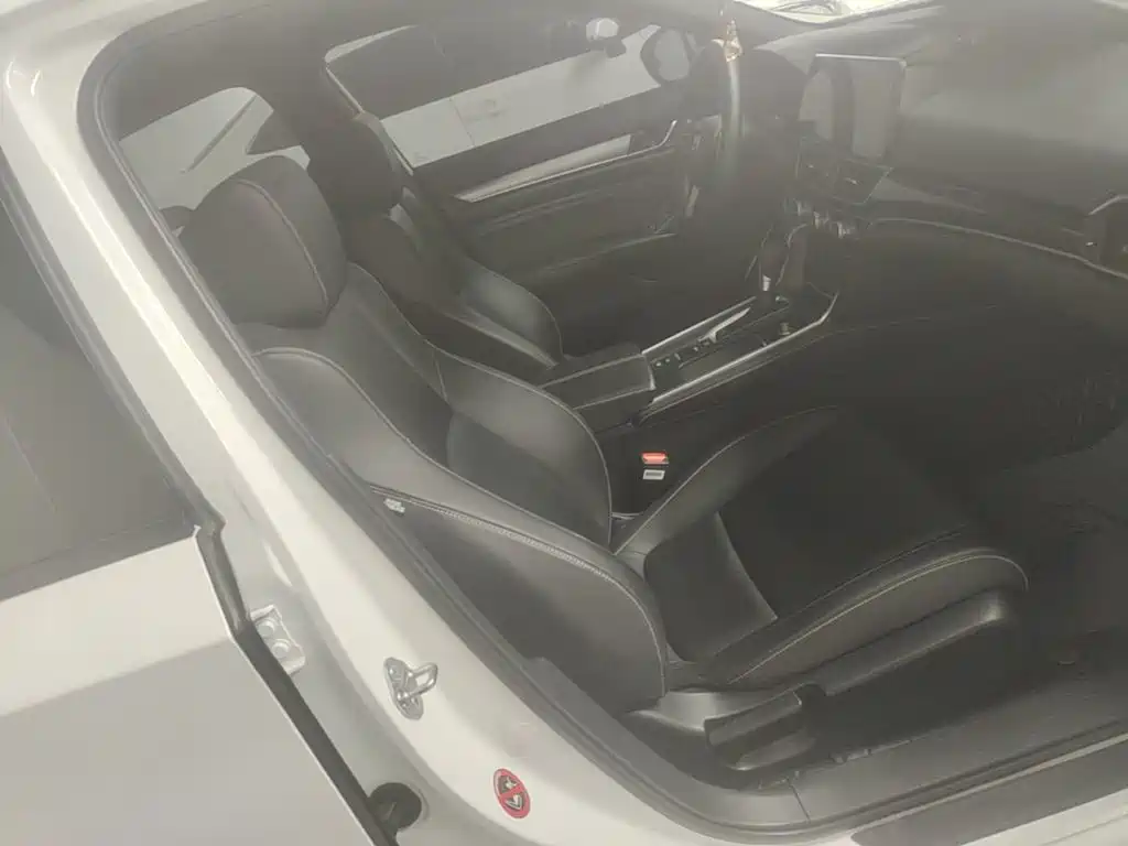 Honda Inspire 2022 — фото 25