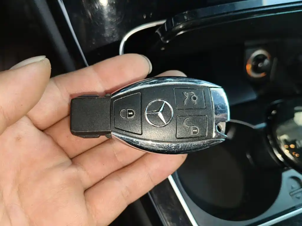 Mercedes-Benz C-Class 2018 — фото 9