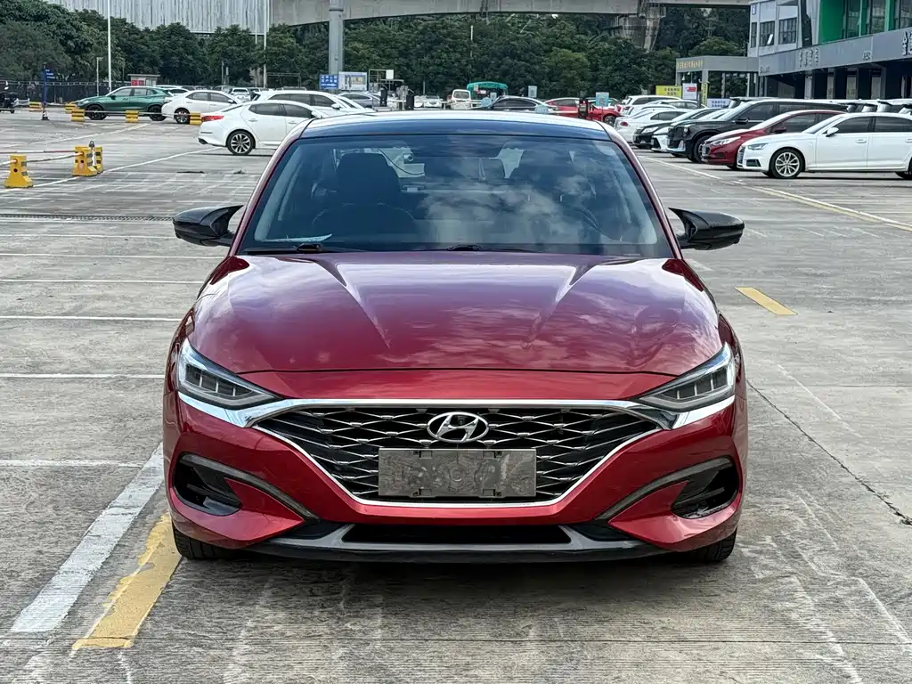 Hyundai Festa 2019 — фото 2