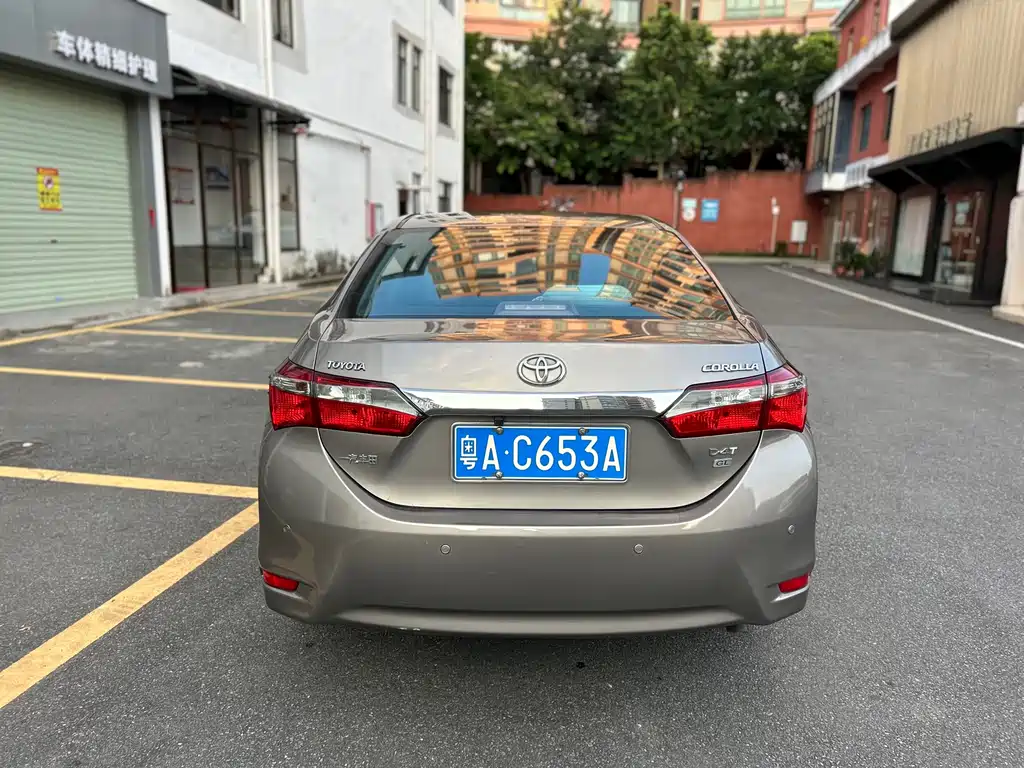 Toyota Corolla 2018 — фото 6