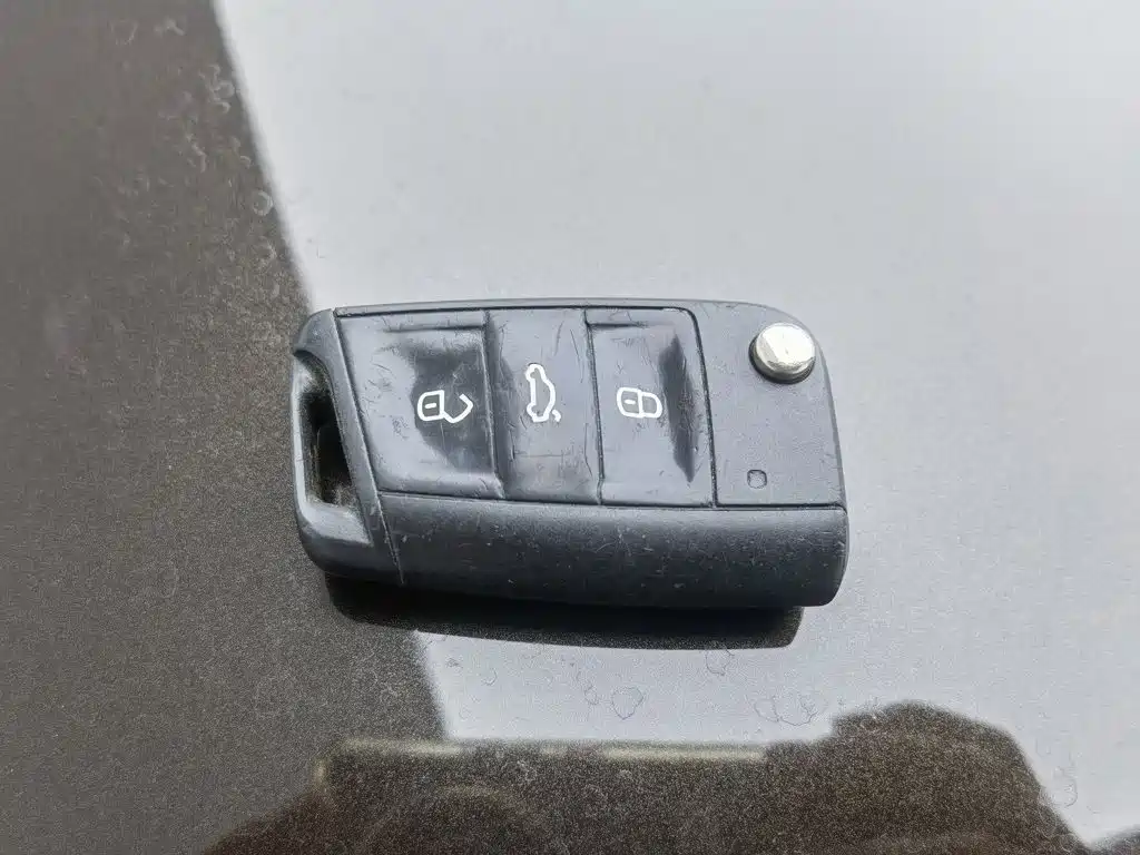 Skoda Octavia 2014 — фото 19