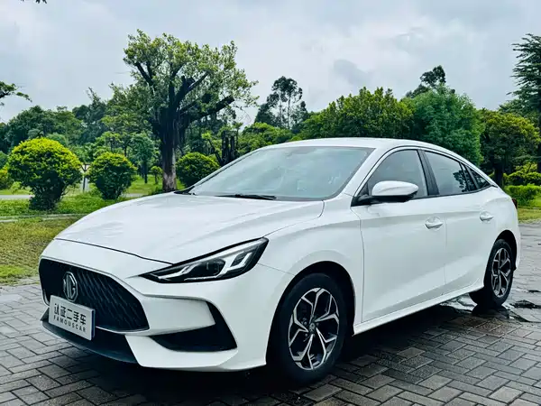 MG MG5 2021