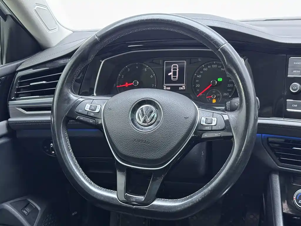 Volkswagen Sagitar 2019 — фото 11