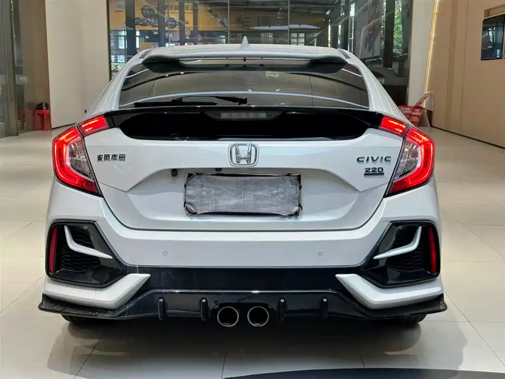 Honda Civic 2020 — фото 8