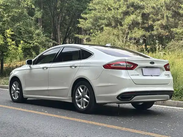 Ford Mondeo 2013
