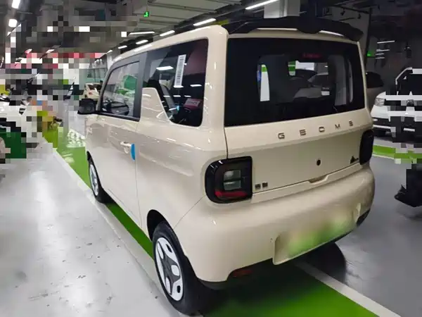 Geely Galaxy Panda 2025