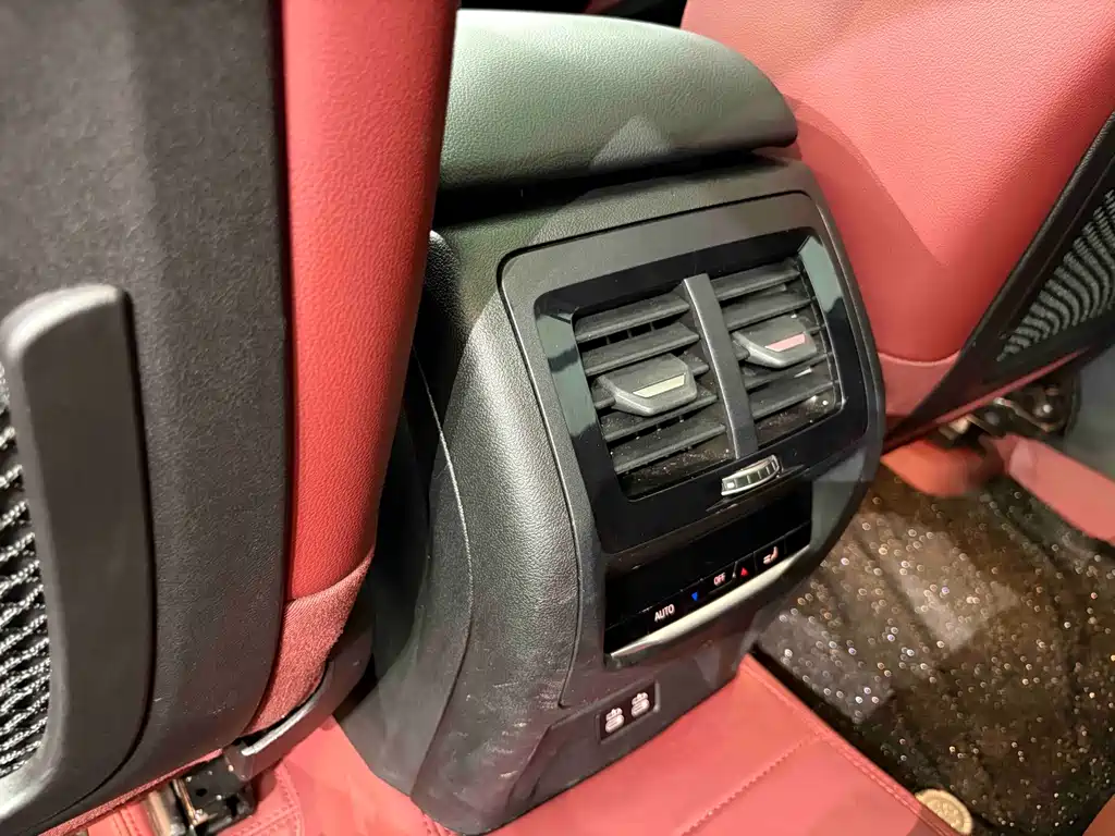 BMW X4 2022 — фото 16