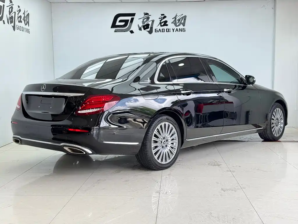 Mercedes-Benz E-Class 2020 — фото 27