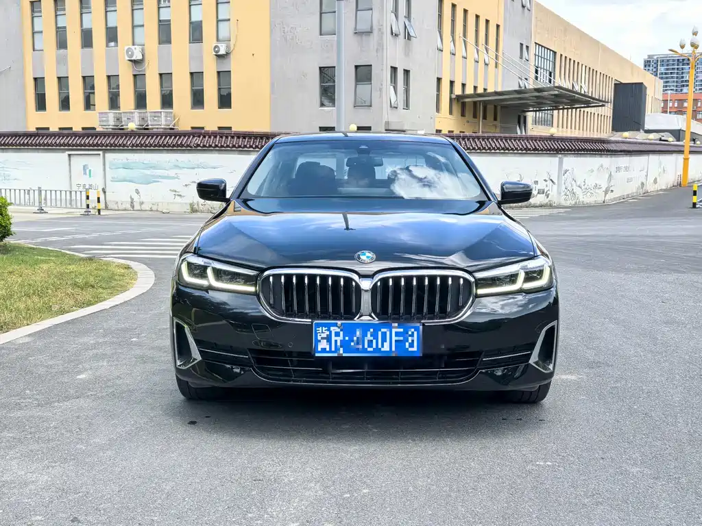 BMW 5 Series 2022