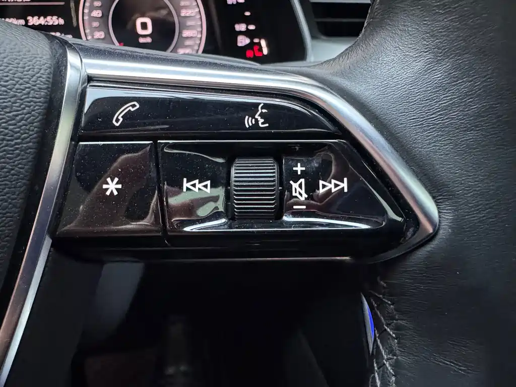Audi A6L 2021 — фото 20