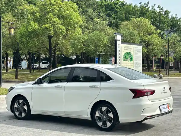 GAC Trumpchi GA4 2018