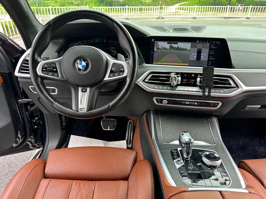 BMW X7 2019 — фото 15