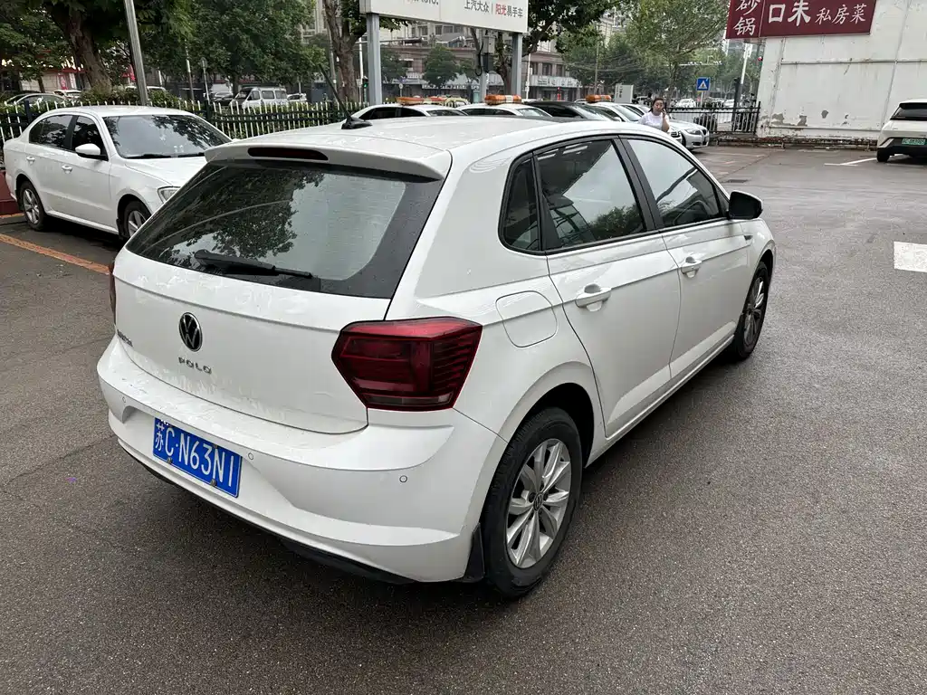 Volkswagen Polo 2021