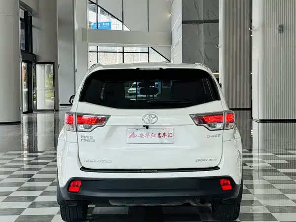 Toyota Highlander 2017