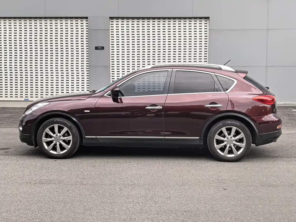 Infiniti QX50 2014 — фото 4