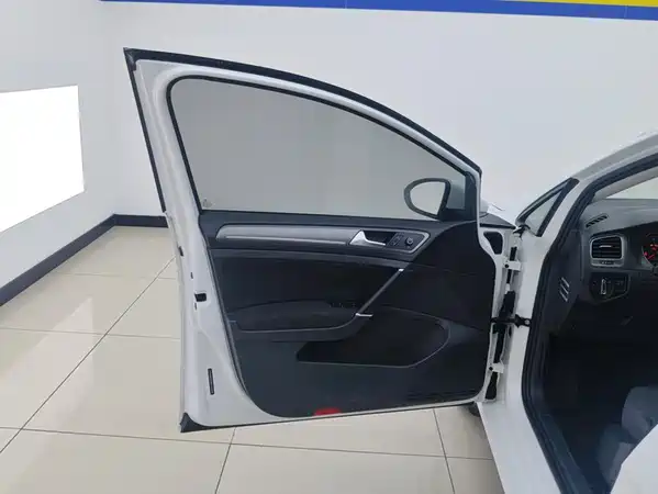 Volkswagen Golf 2014