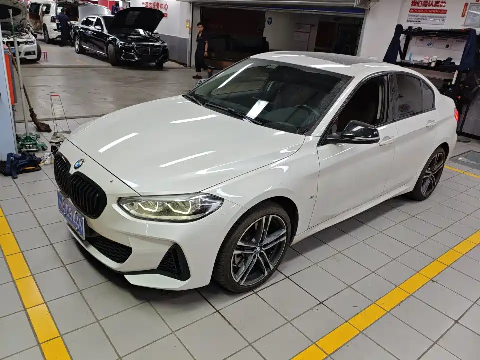 BMW 1 Series 2021