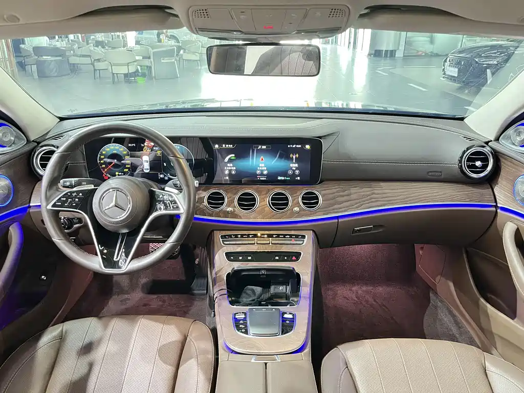 Mercedes-Benz E-Class 2023