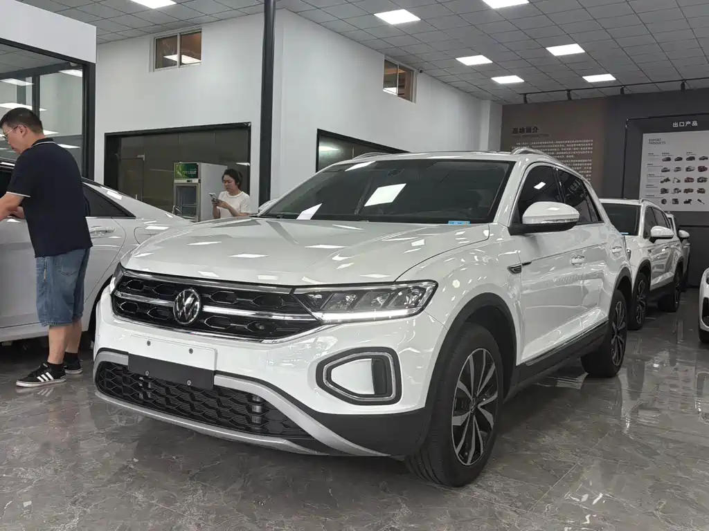Volkswagen T-Roc 2023