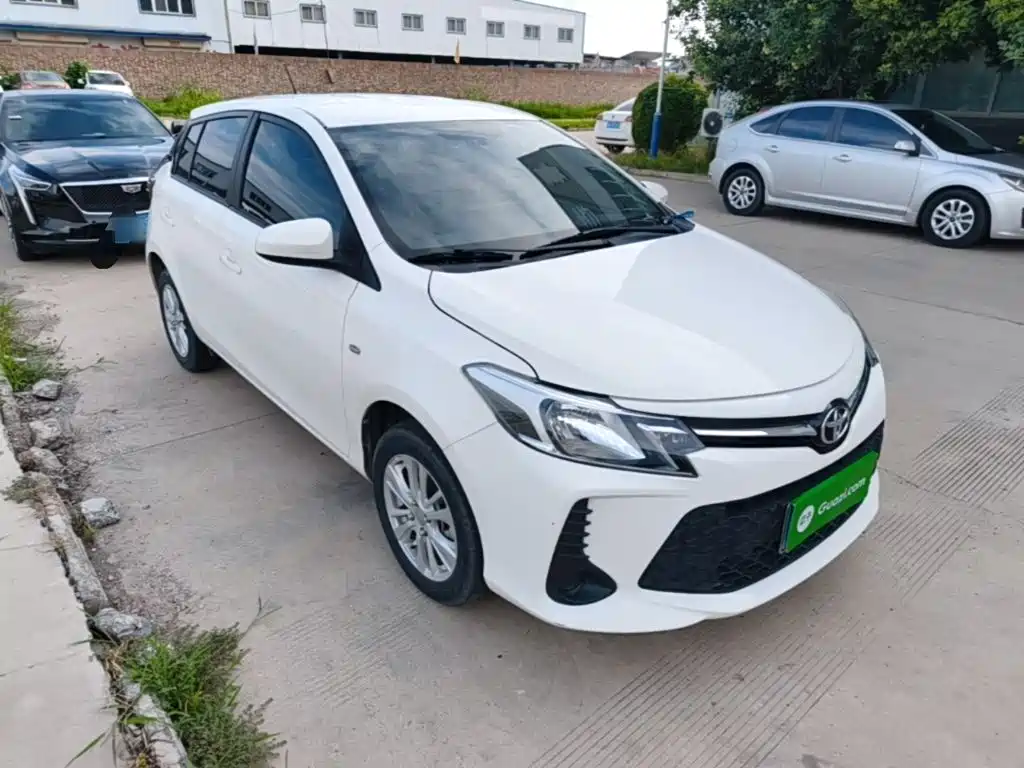 Toyota Vios FS 2022
