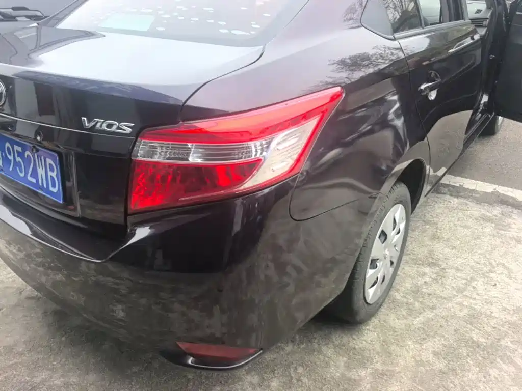 Toyota Vios 2016 — фото 8