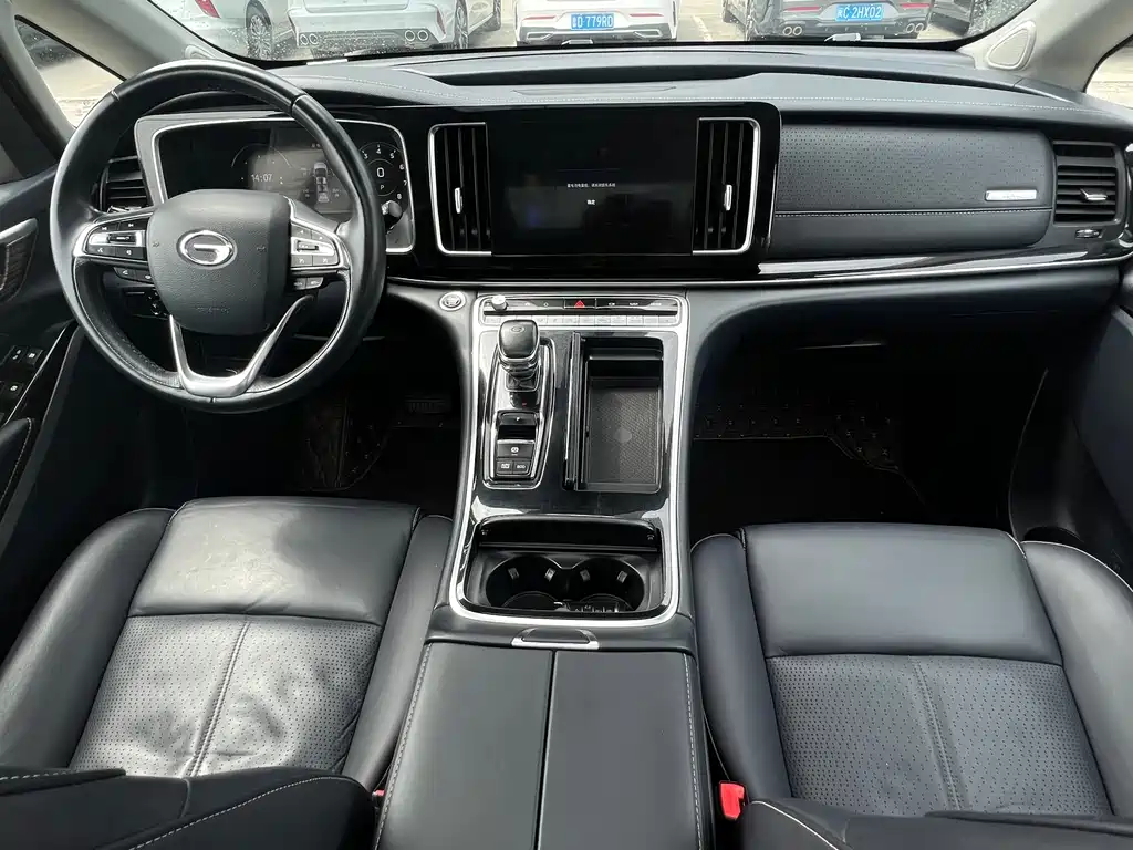 GAC Motor Trumpchi M8 2021 — фото 11