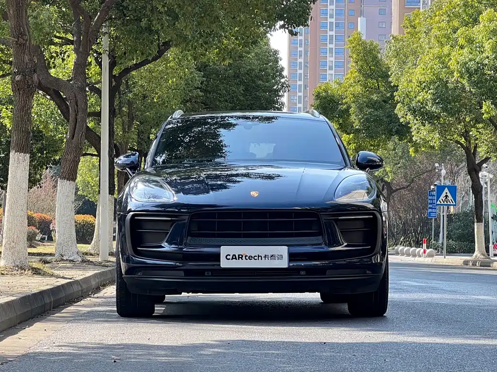 Porsche Macan 2022 — фото 2