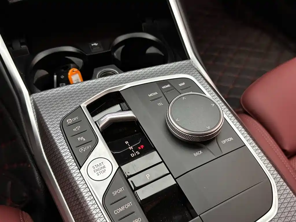 BMW 3 Series 2026 — фото 16