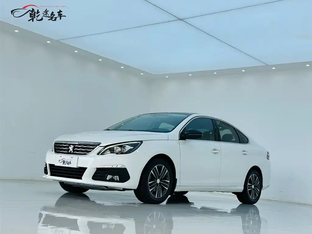 Peugeot 308 2017 — фото 1