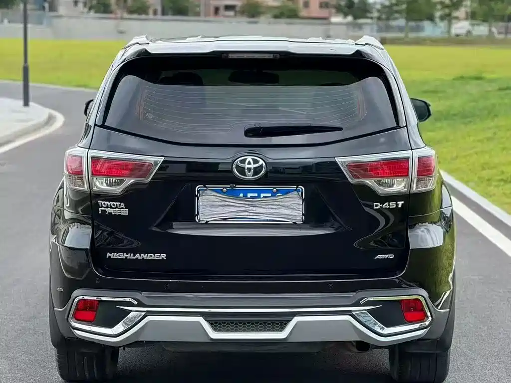 Toyota Highlander 2018 — фото 5