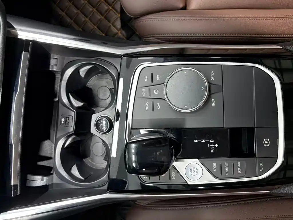 BMW 3 Series 2020 — фото 12